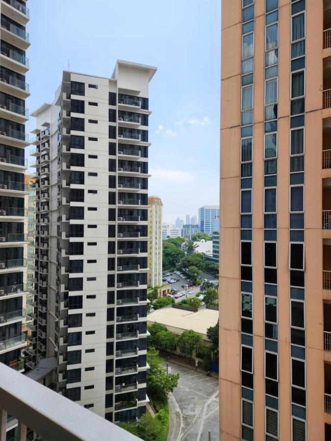 Spacious Cozy Suite At The Venice Mall With Free Parking And Washing Machine (Adults Only) Taguig Exteriér fotografie