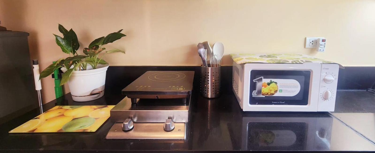 Spacious Cozy Suite At The Venice Mall With Free Parking And Washing Machine (Adults Only) Taguig Exteriér fotografie